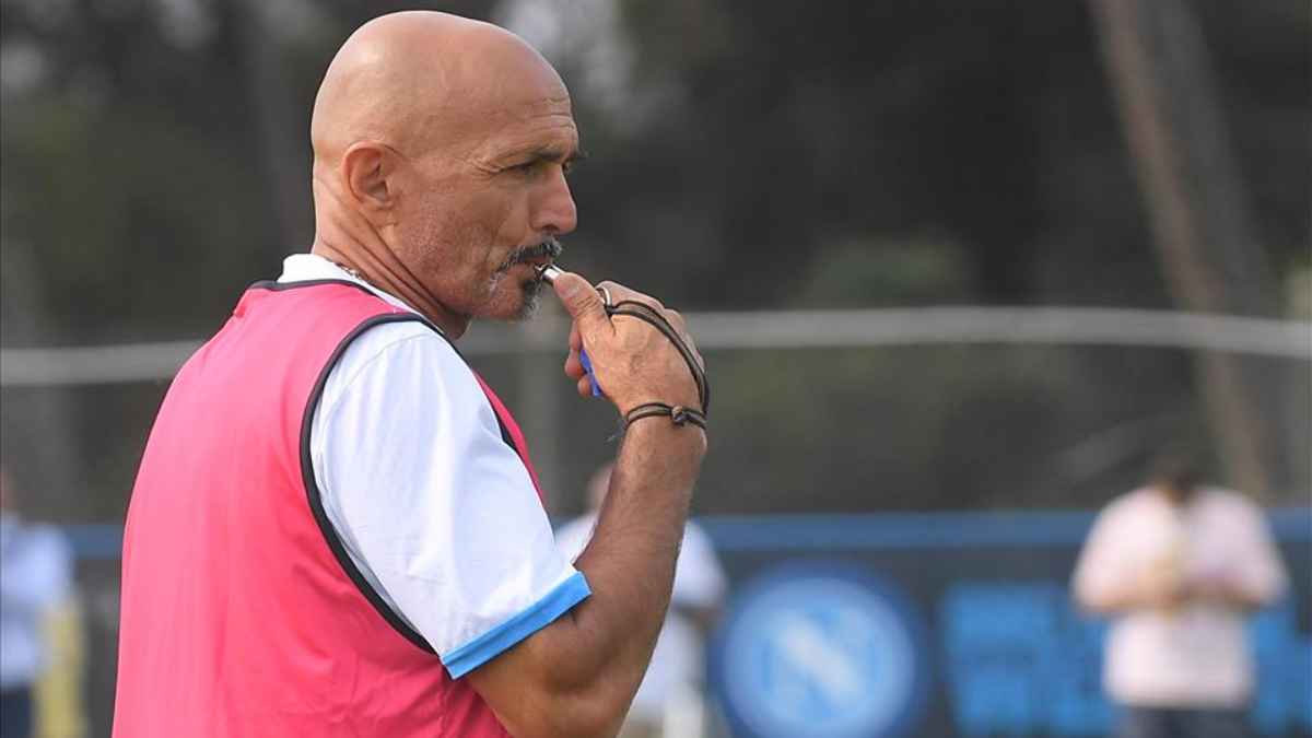 Napoli, Spalletti con il fischietto in bocca