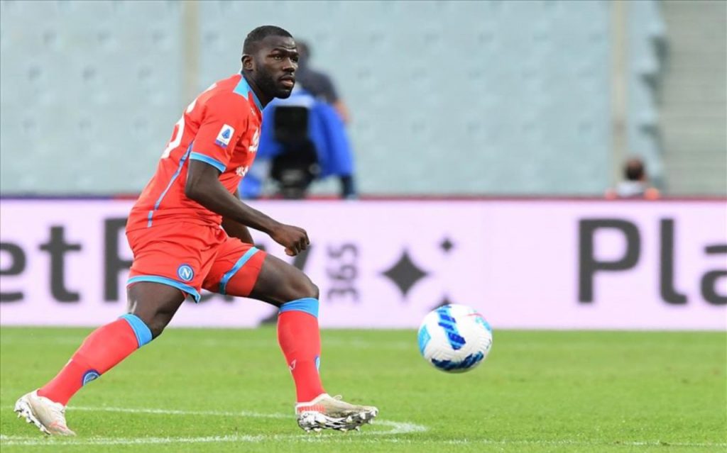 Koulibaly in azione in Fiorentina-Napoli