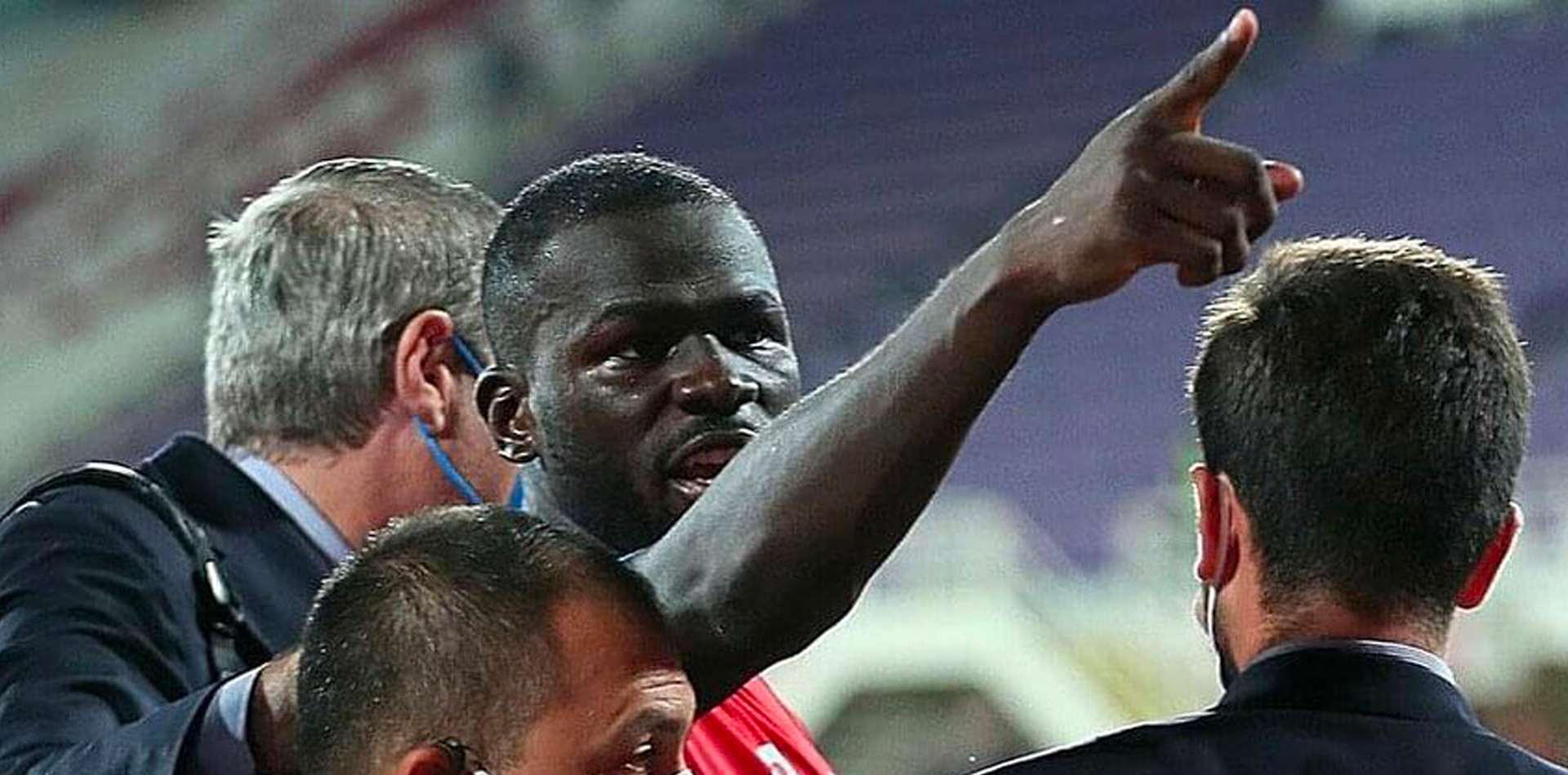 kalidou koulibaly firenze sanzione tifoso fiorentina stangata squalifica 5 anni