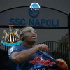 victor osimhen newcastle estate sondaggi calciomercato napoli sky