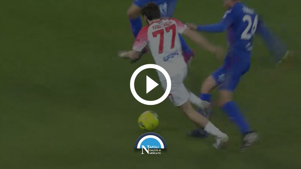 moviola napoli cremonese rigore kvaratskhelia