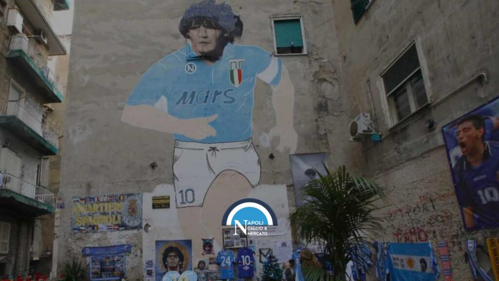 Ultras Eintracht aggressione murales maradona